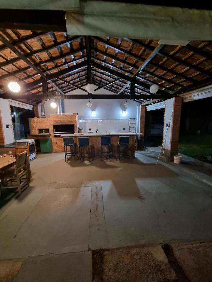 Willa Casa Dom Quixote, Pequena Chacara No Centro Da Cidade Atibaia Zewnętrze zdjęcie