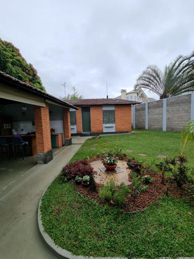 Willa Casa Dom Quixote, Pequena Chacara No Centro Da Cidade Atibaia Zewnętrze zdjęcie